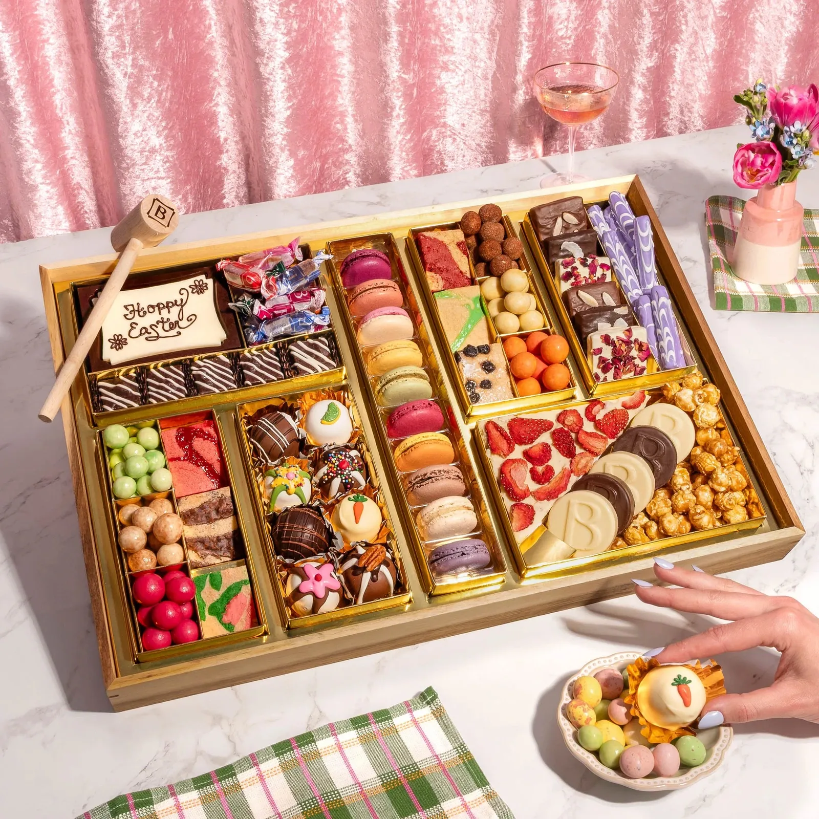 [KN] Easter Dessert Board Large (Fresh Board)