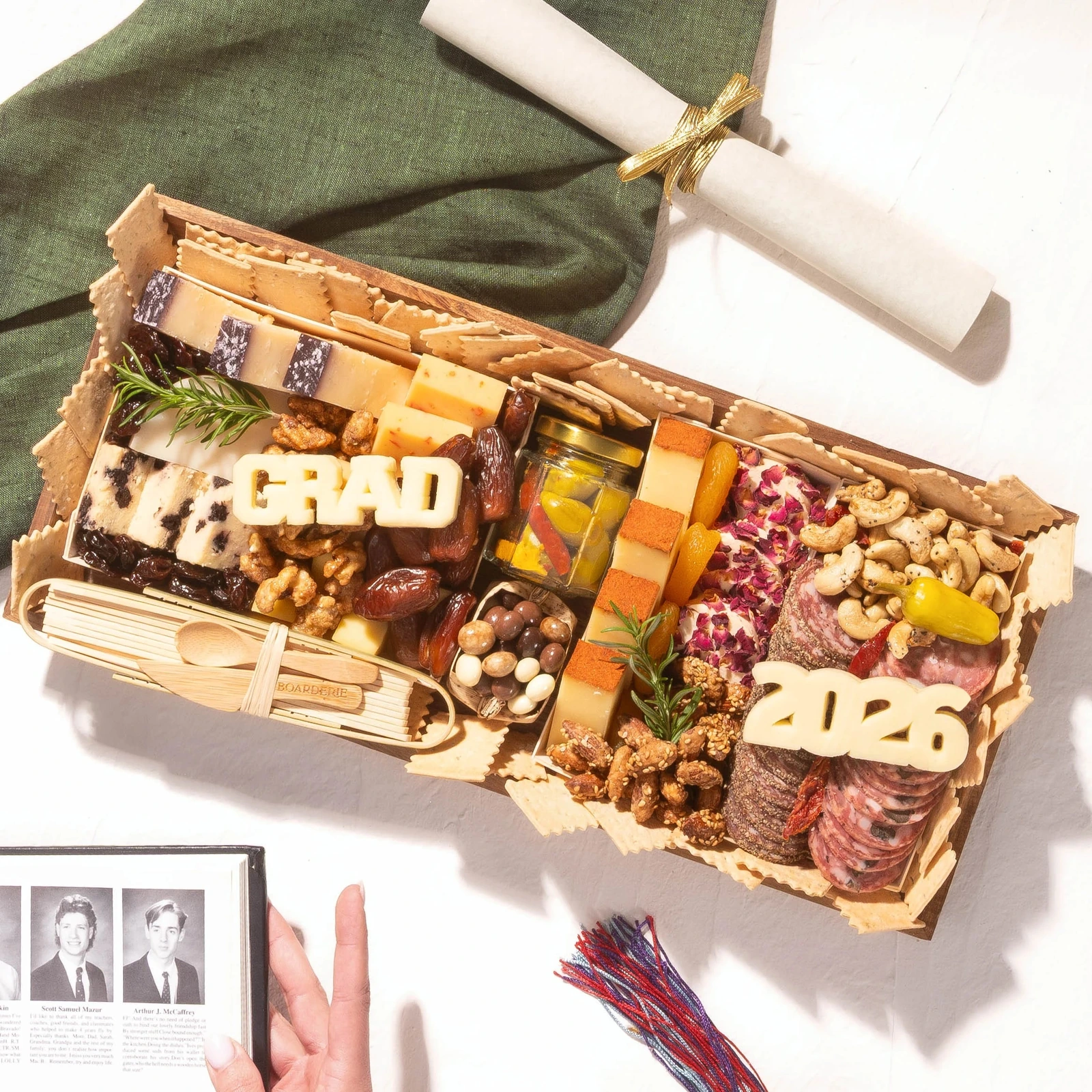 [KN] Graduation Medium Cheese & Charcuterie Board - E-Gift (E-Gift)